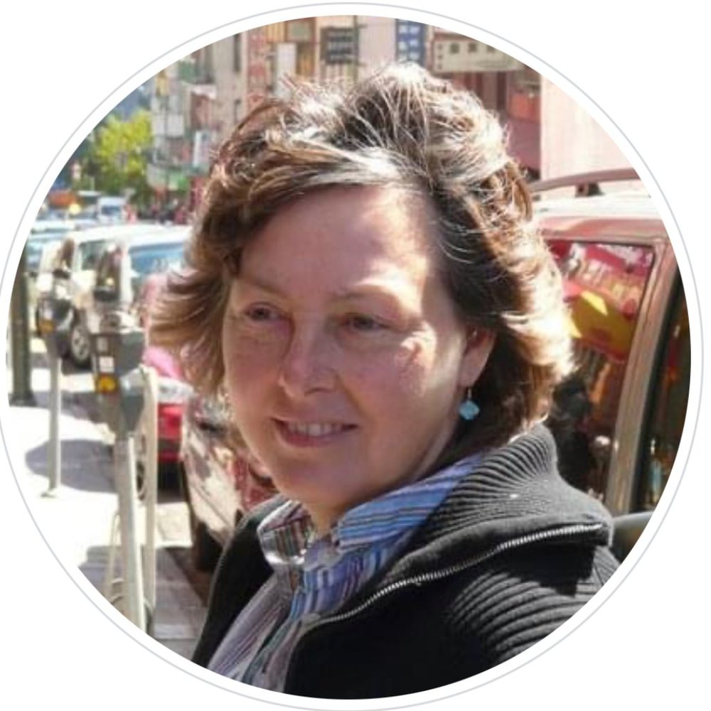 20% OFF ALL BUNDLES OF 3 CLOTHING ITEMS OR MORE FEB 24-28 & $4.95 SHIPPING